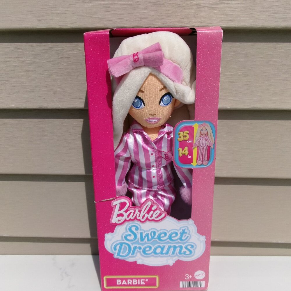 Barbie Sweet Dreams Barbie “Malibu” in Bedtime Outfit Sofl Plush Doll - Picture 3 of 8